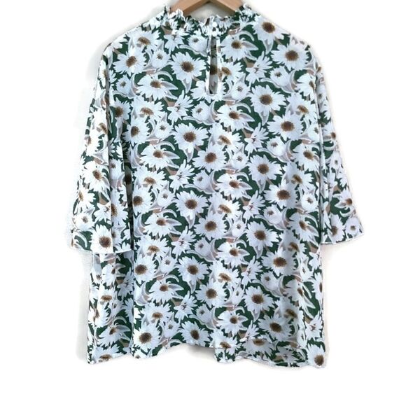 Shein Curve Floral Blouse 3x - Picture 2 of 4